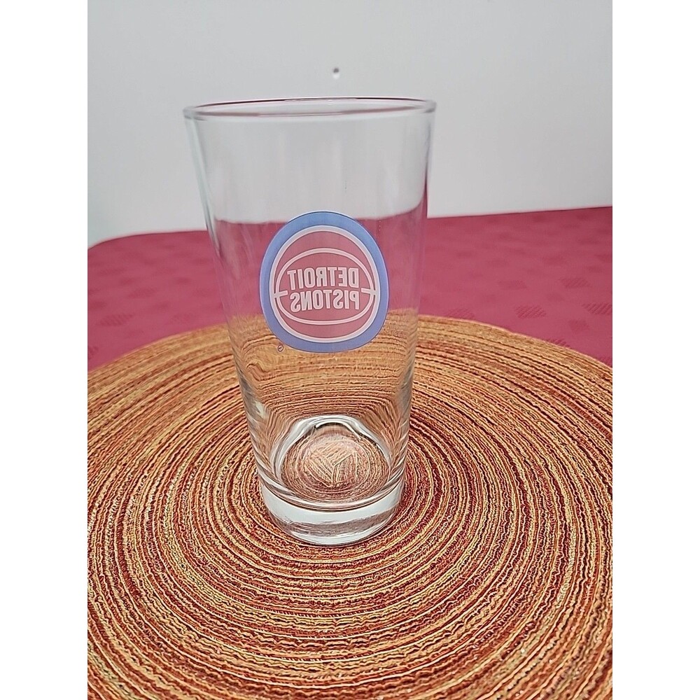 Detroit Pistons Glasses 1989 NBA World Champion Glass W/ Palace Gameday Giveaway - Picture 9 of 12